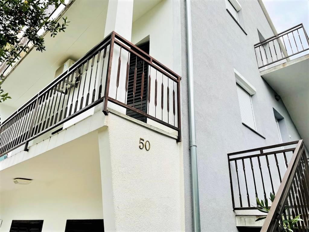 Apartments Ivan Vodice Bagian luar foto