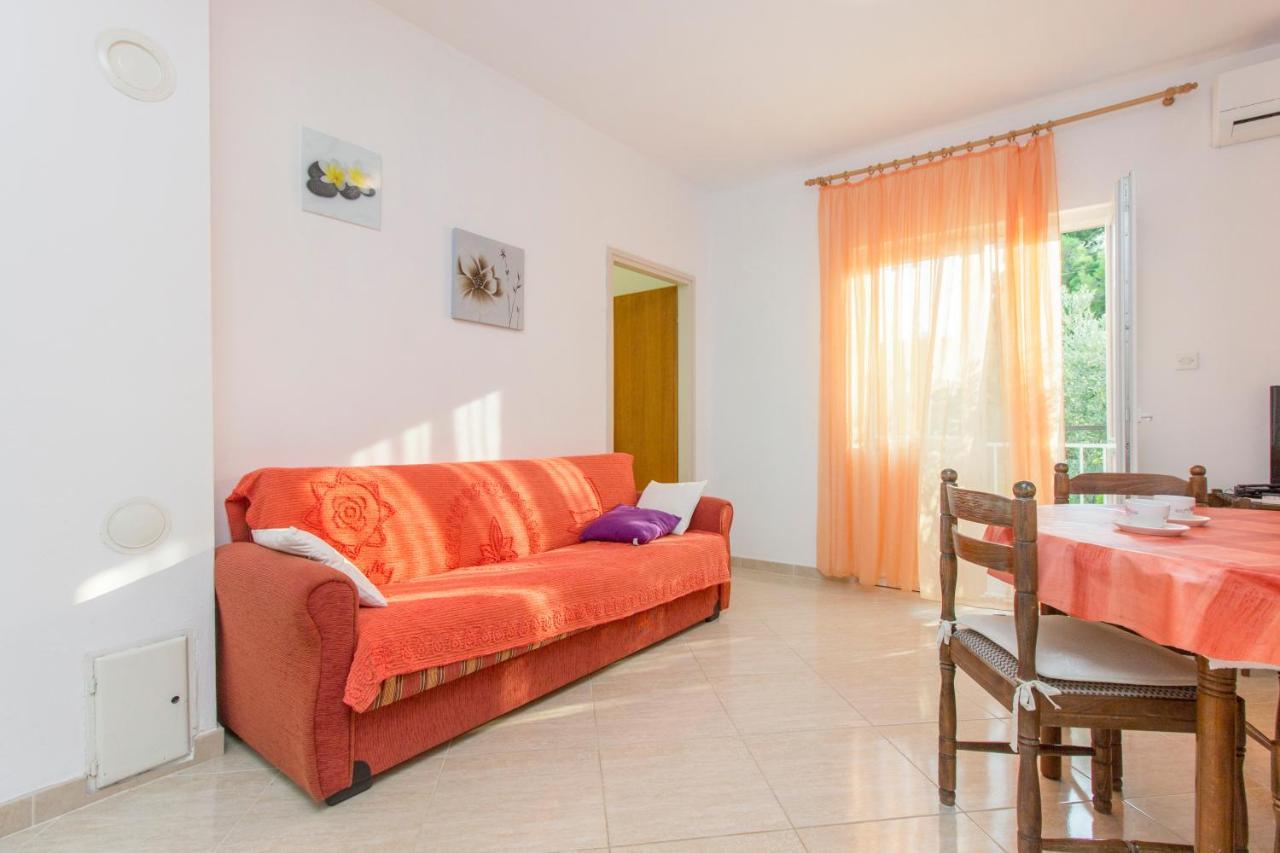 Apartments Ivan Vodice Bagian luar foto