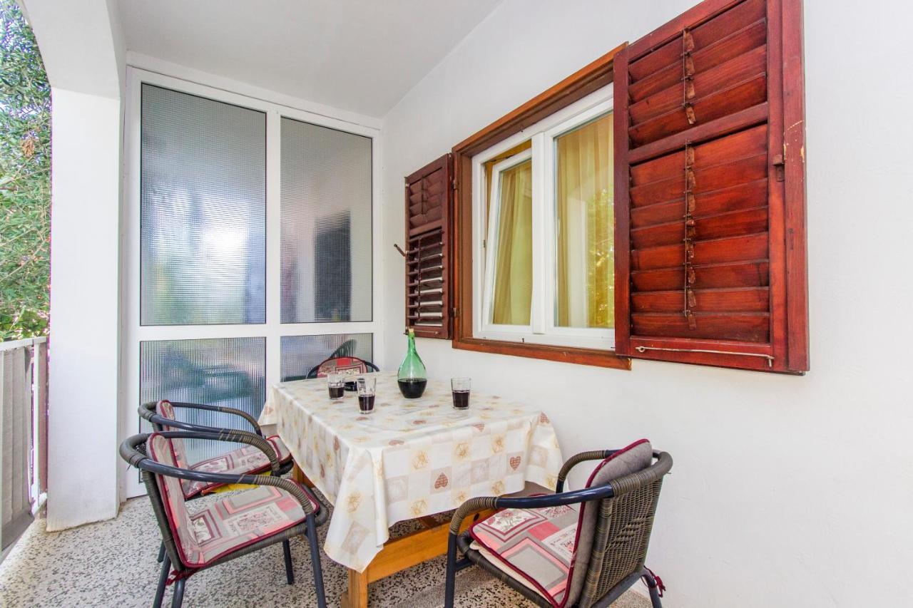 Apartments Ivan Vodice Bagian luar foto