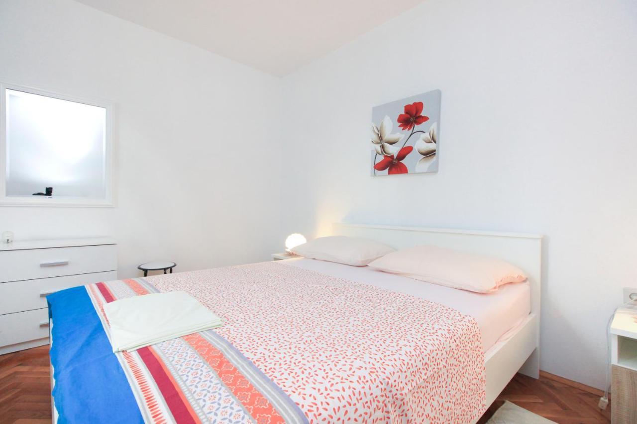 Apartments Ivan Vodice Bagian luar foto