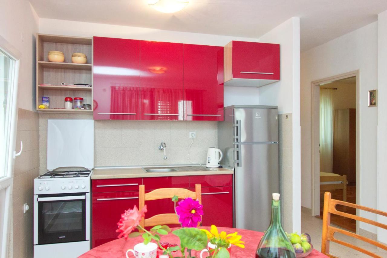 Apartments Ivan Vodice Bagian luar foto