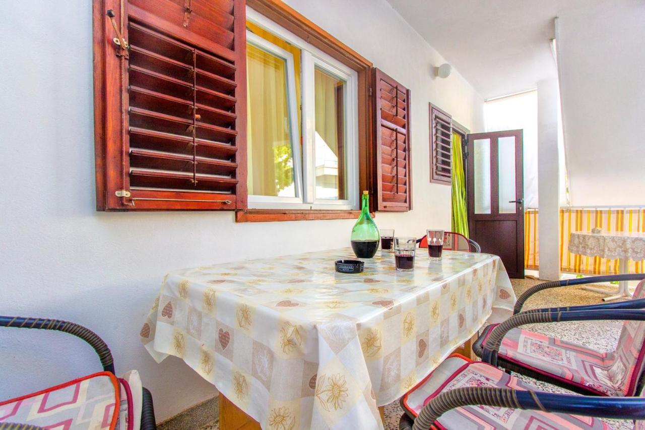 Apartments Ivan Vodice Bagian luar foto