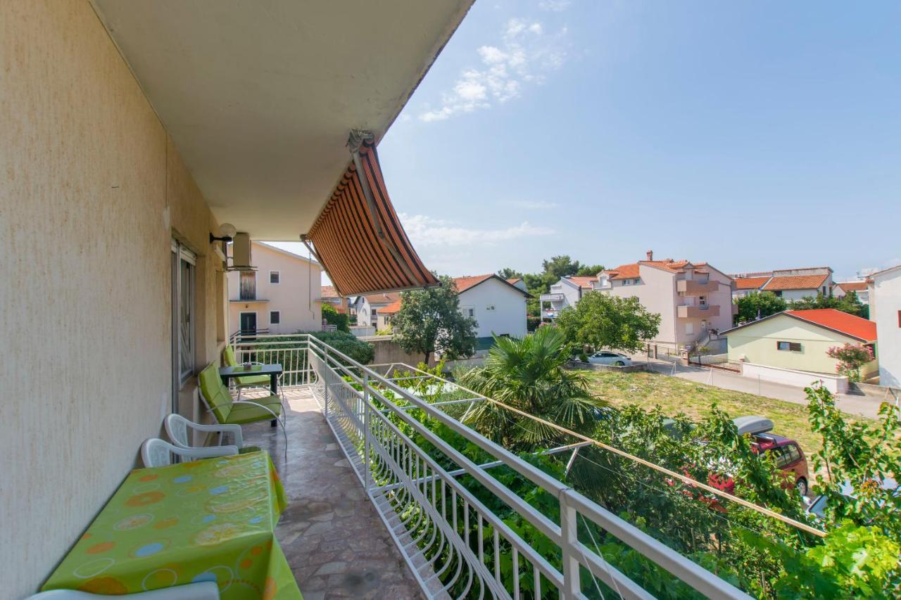 Apartments Ivan Vodice Bagian luar foto