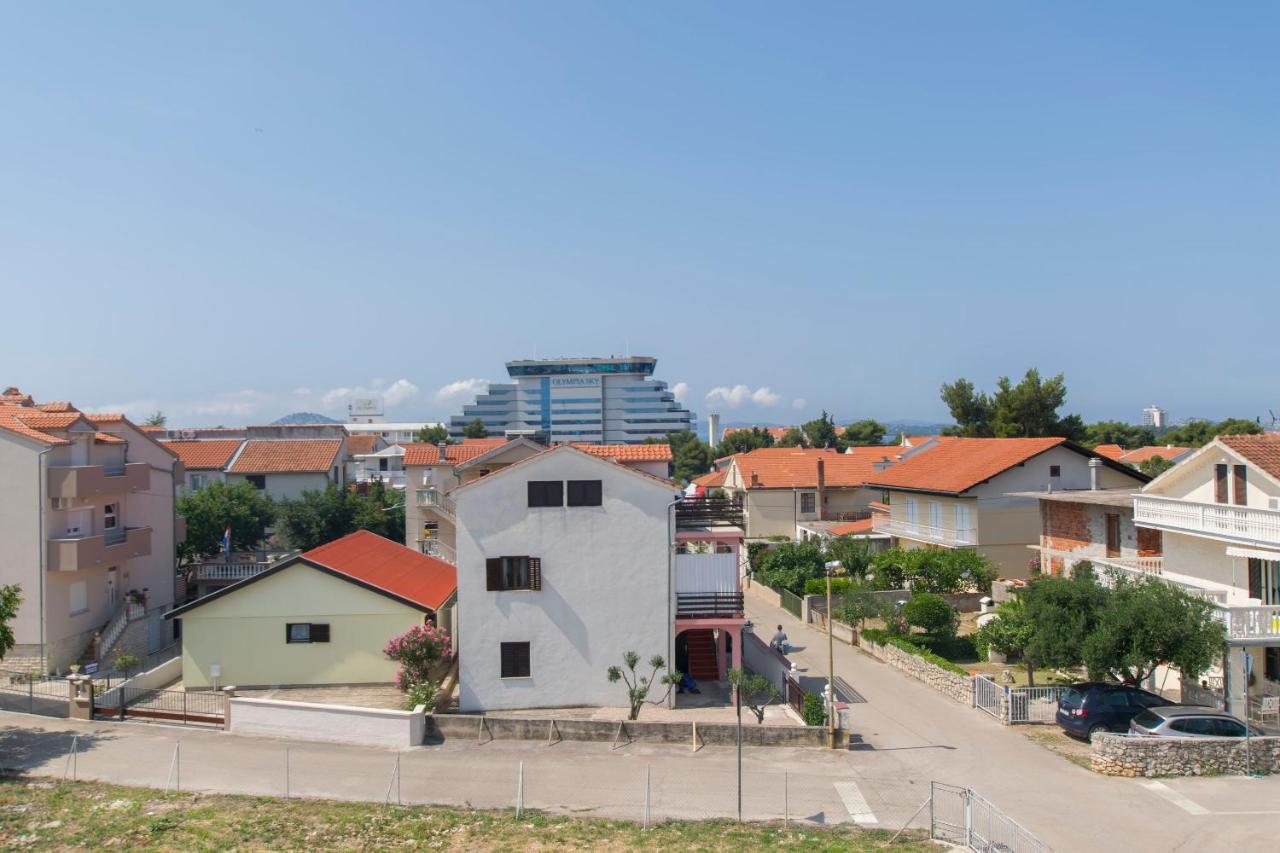Apartments Ivan Vodice Bagian luar foto
