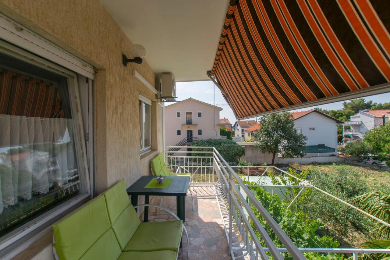 Apartments Ivan Vodice Bagian luar foto